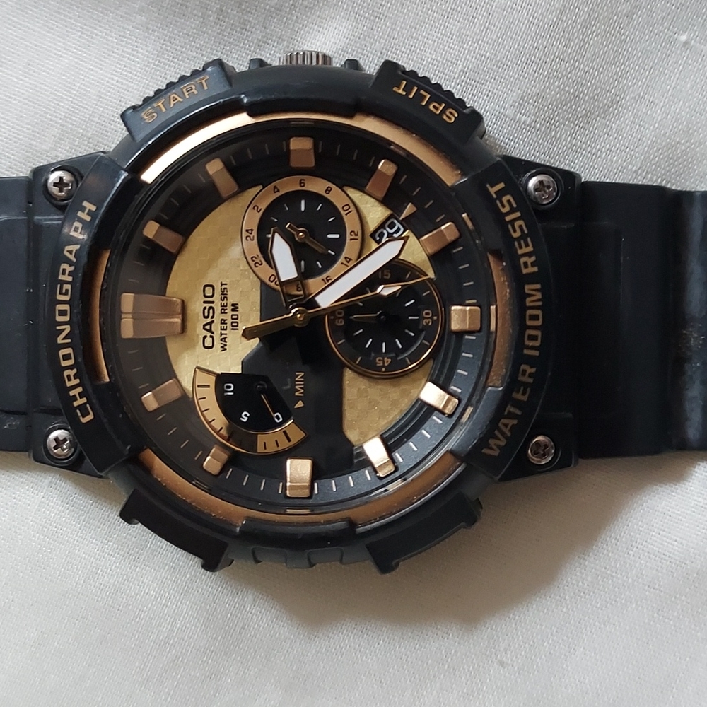 Mens Casio chronograph watch